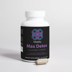 Max Açaí Detox Cleanse bottle with Açaí berries. (Image 4 of 6)